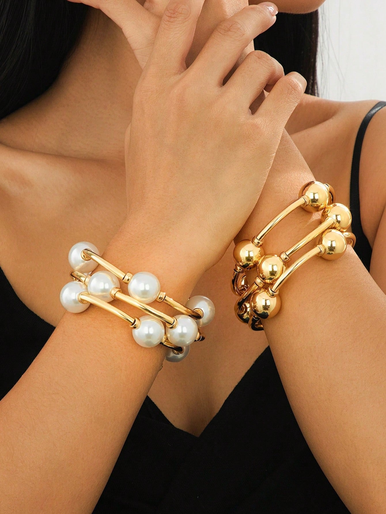 Photography Vintage Style - 3-piece retro pearl bracelet set, European